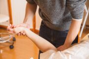 Die 10 häufigsten chronischen Krafttrainingsverletzungen – und wie du sie vermeidest